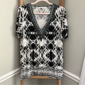 Rose & Olive Tie Dye V Neck Tee